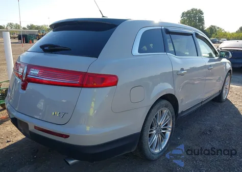 2019 Lincoln Mkt Reserve from USA, damaged, VIN 2LMHJ5AT5KBL02004